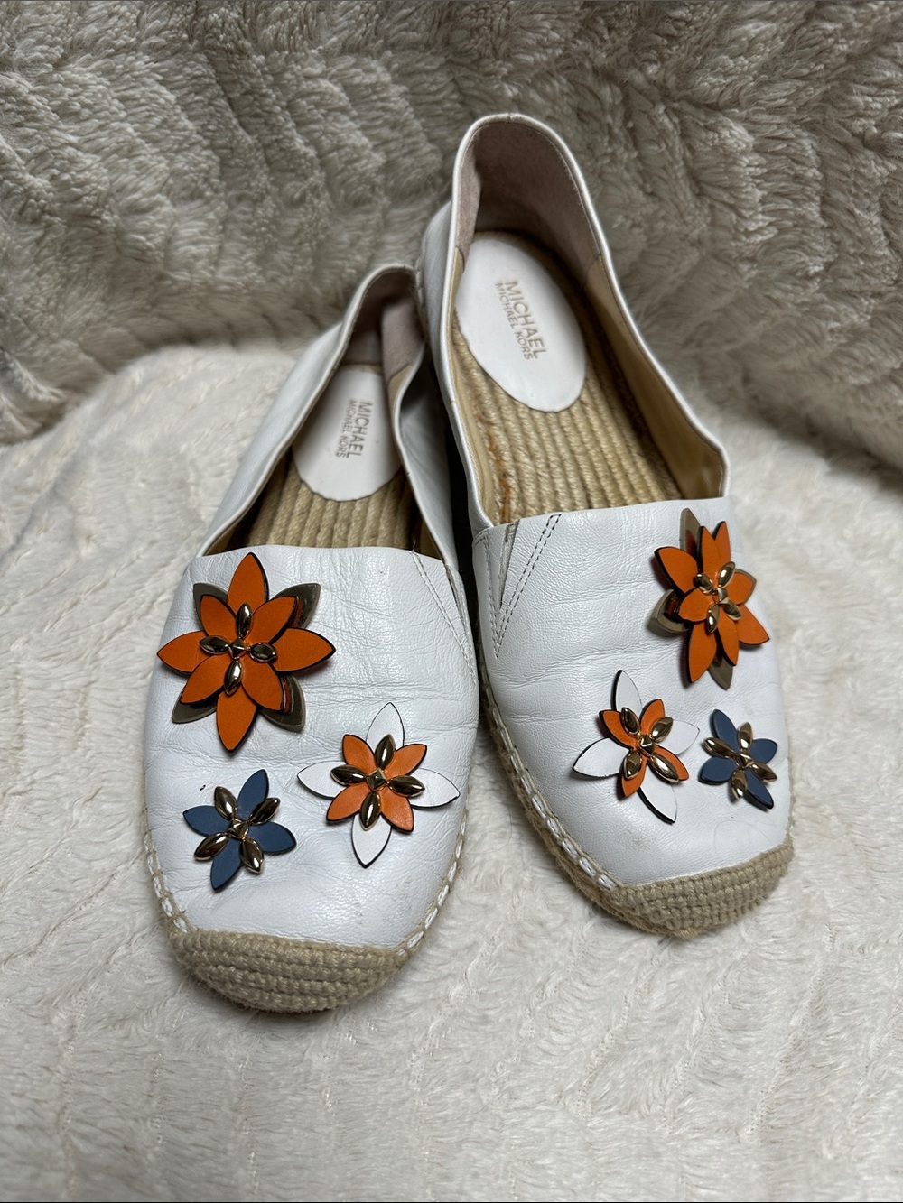 Michael Kors White Leather, Orange w/ Gold Beads Flowers Espadrilles Flats, 8 M